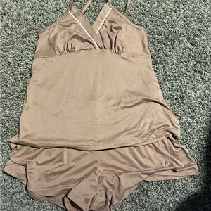 Nicole Miller Women's mauve color Sleepwear Set